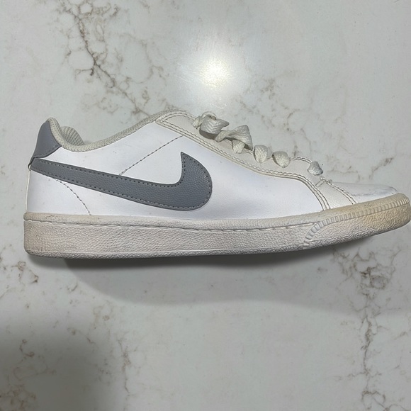 Nike Court Majestic - Womens 6 - Picture 4 of 8